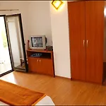 Gargamelo 3* Πόρετς