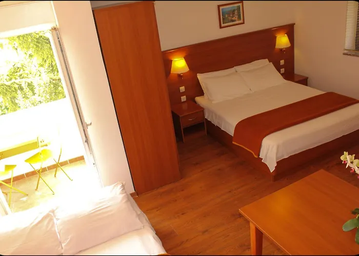 Gargamelo 게스트하우스 포레치