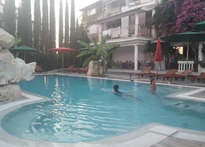 Gargamelo 3* Πόρετς