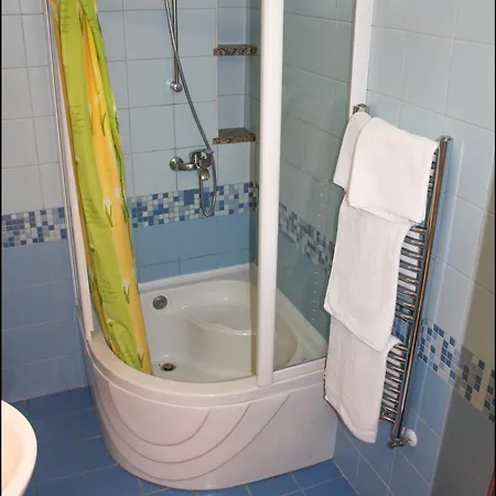 ゲストハウス Gargamelo ポレッチ