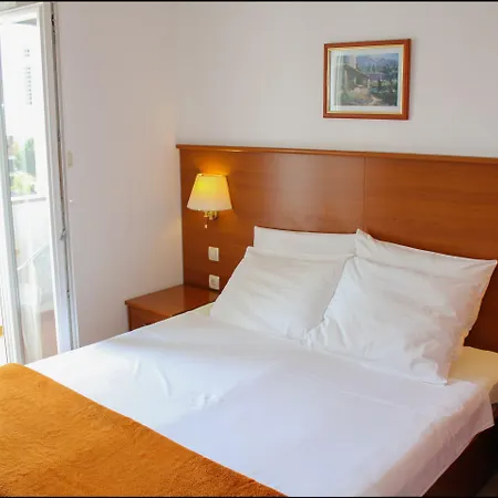 Πανσιόν Gargamelo 3*
