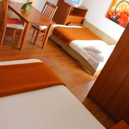 Gargamelo 3* ポレッチ