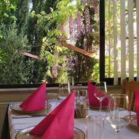 Gargamelo ゲストハウス ポレッチ